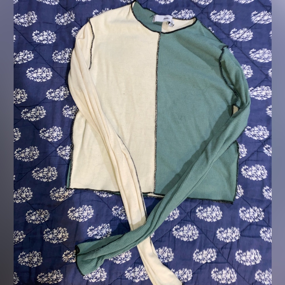 Color Block Crop Top